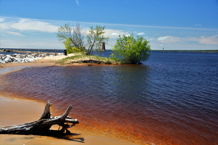 Manistique light